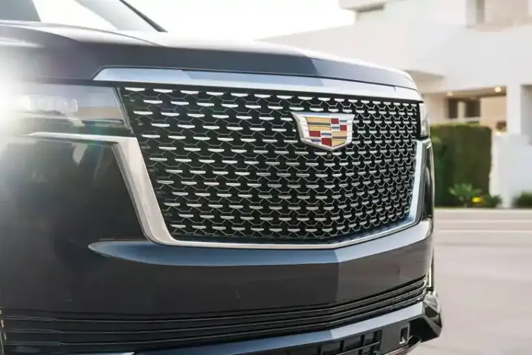 Luxury SUV Service in Seattle: Escalade vs Navigator