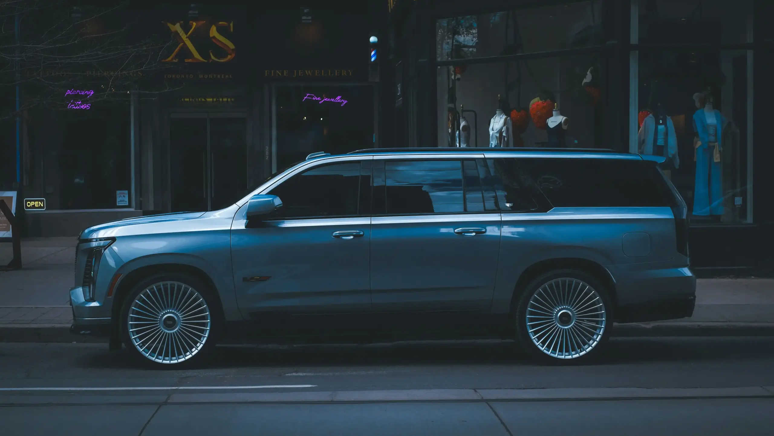 The 2026 Executive Guide to Luxury Suv Transportation: Defining the Standard of Care