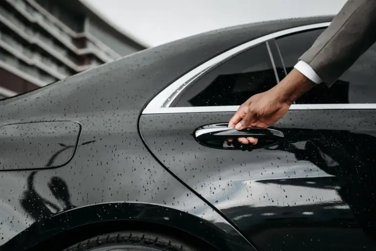 Premium Door to Door Service: Flat Rates for SeaTac Airport