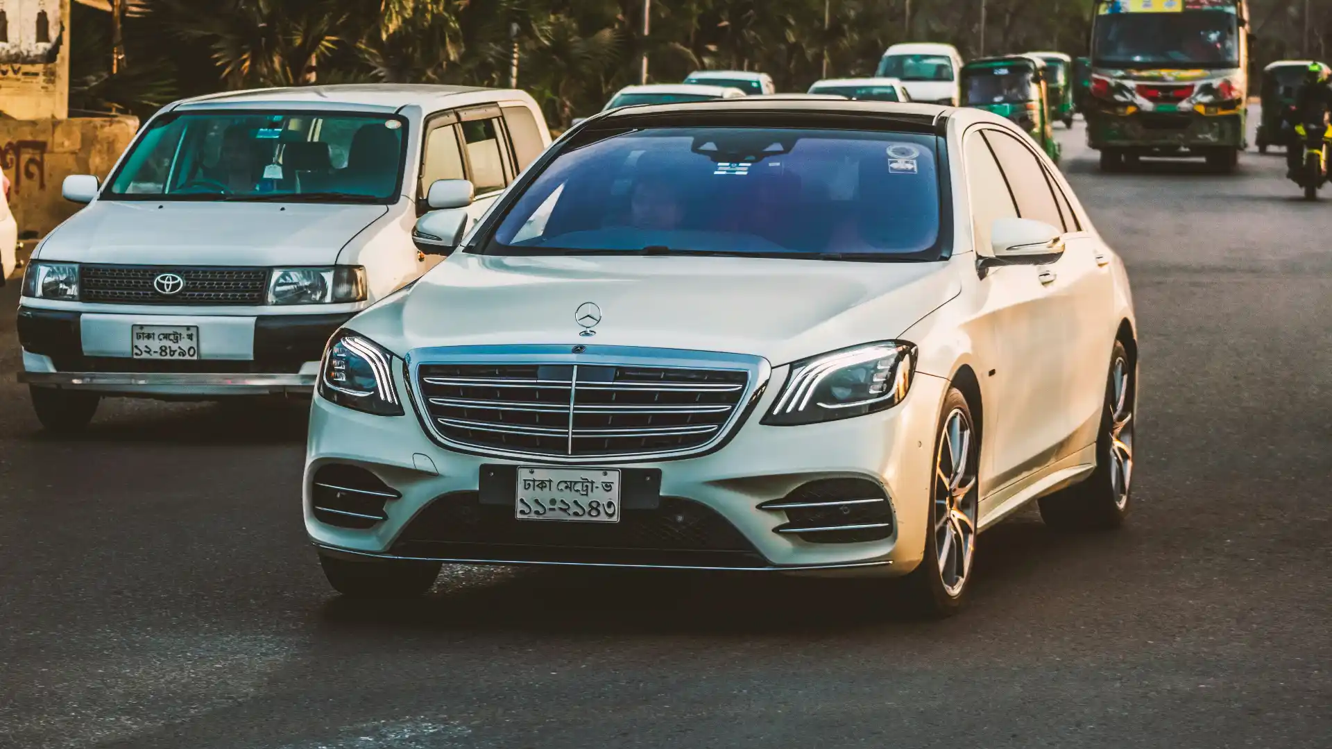 Luxury Chauffeur Service Near Me in Everett